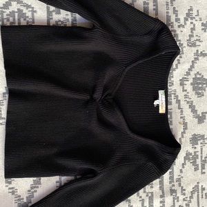 Black cropped hazel moon long sleeved shirt size L
